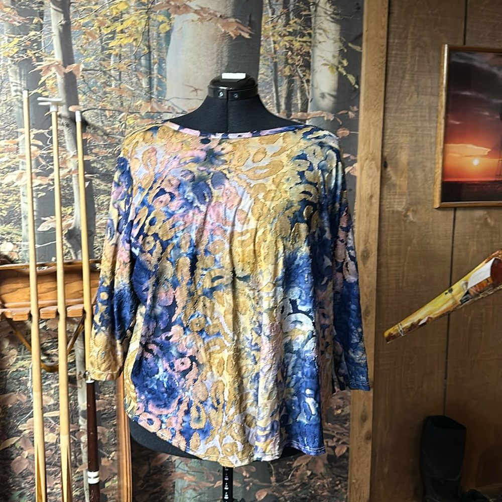 Karen Kane Yellow and Blue Top